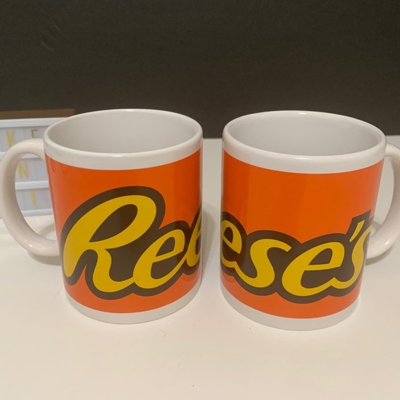 Galerie Reese’s Peanut Butter Cup Mugs - Picture 3 of 6